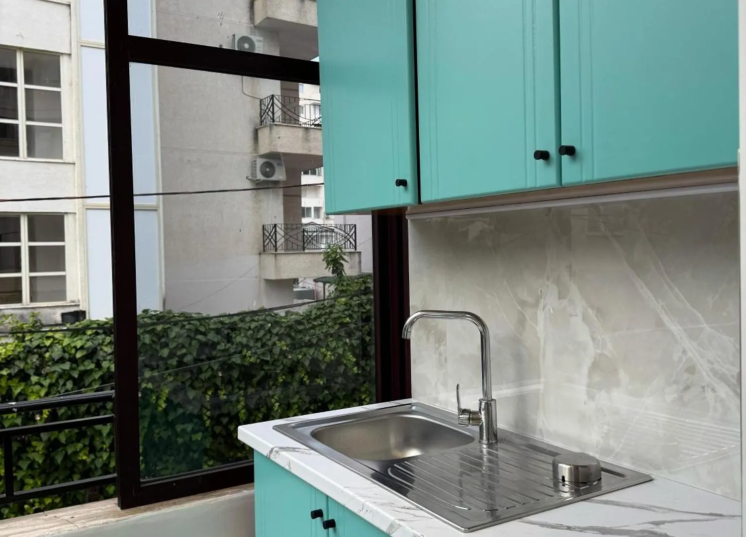 *** Szálloda Villa Lamer Durrës Albánia
