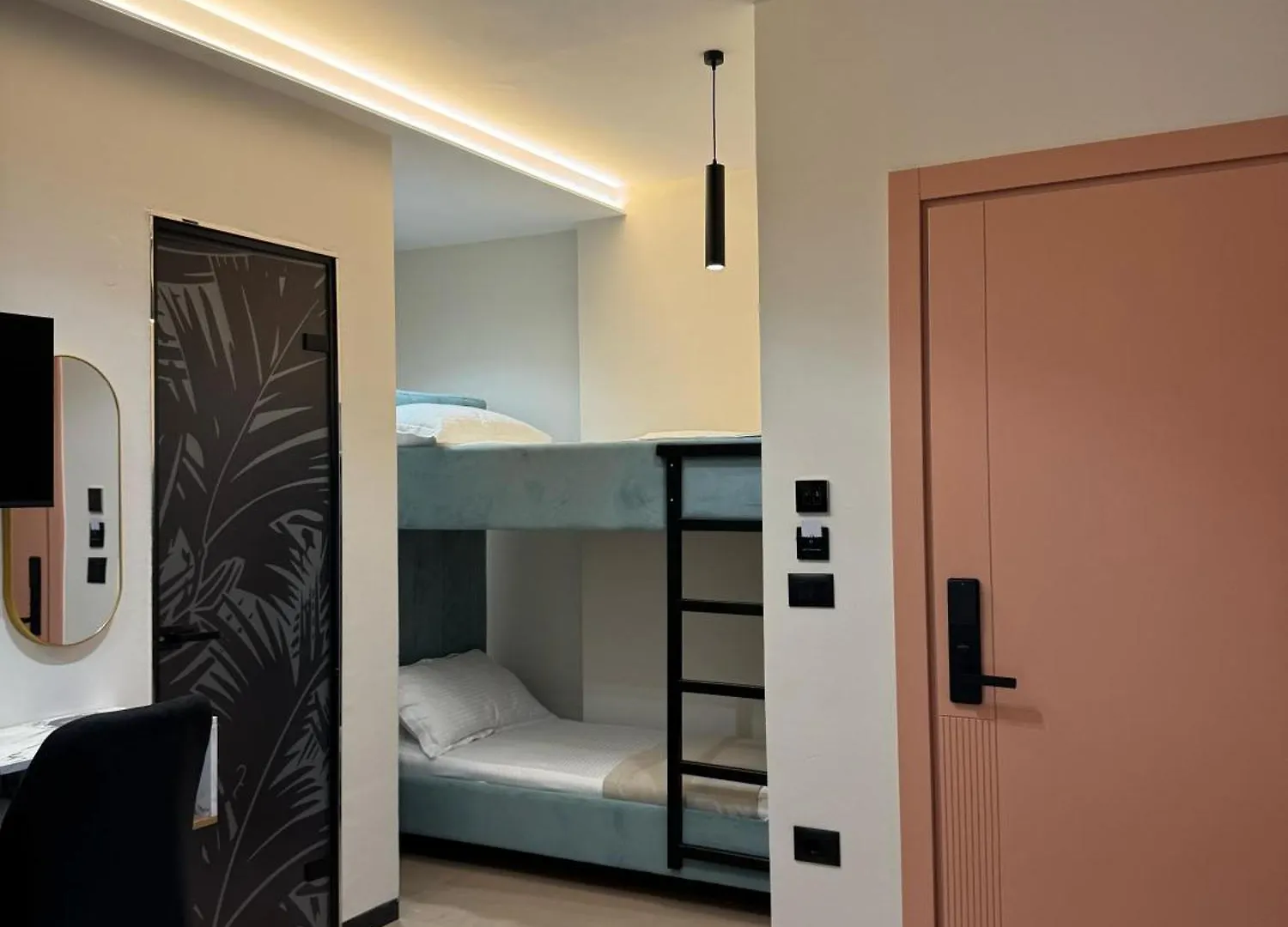Villa Lamer Durrës 3*,  Albánia