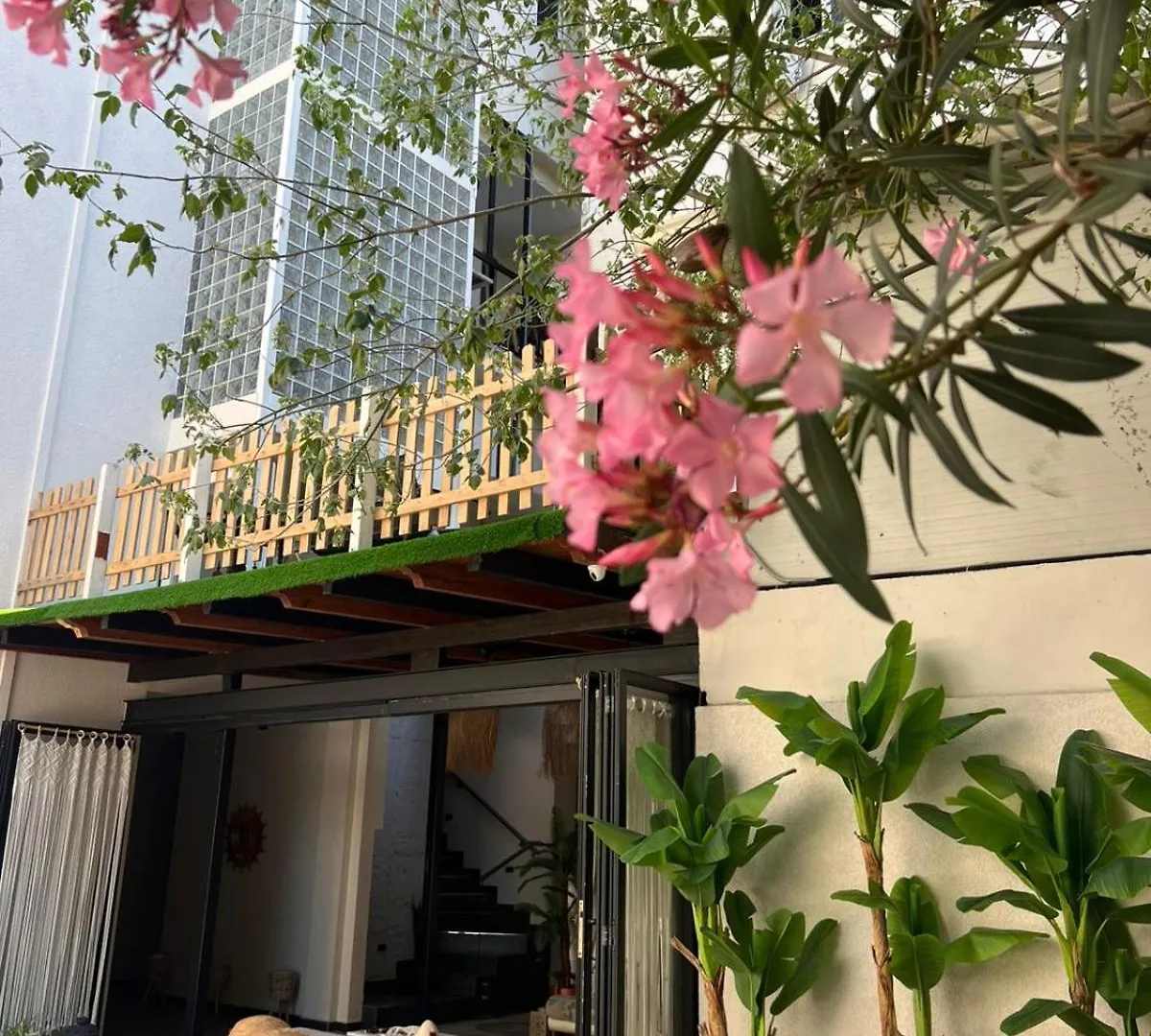 *** Szálloda Villa Lamer Durrës Albánia